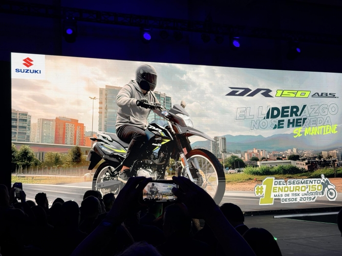 Suzuki-DR150