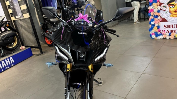 YAMAHA-R15M