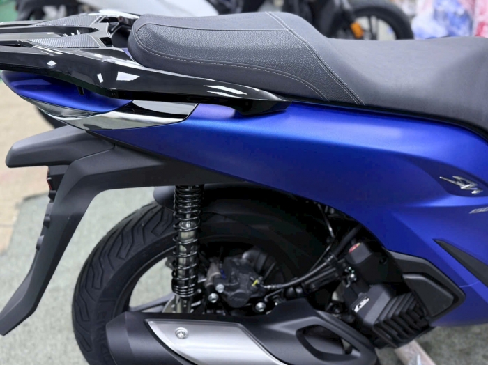 HONDA-SH-150I-2