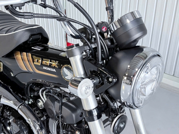 Honda-Dax-Royal-6