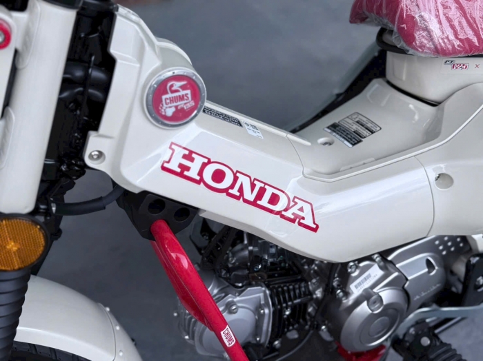 HONDA-CT125