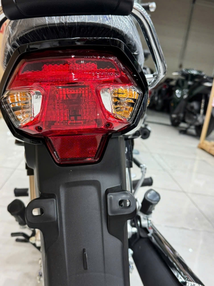 honda-dream-125-2026-6