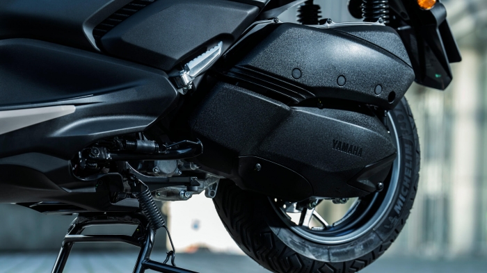 2026-Yamaha-XMAX300-9
