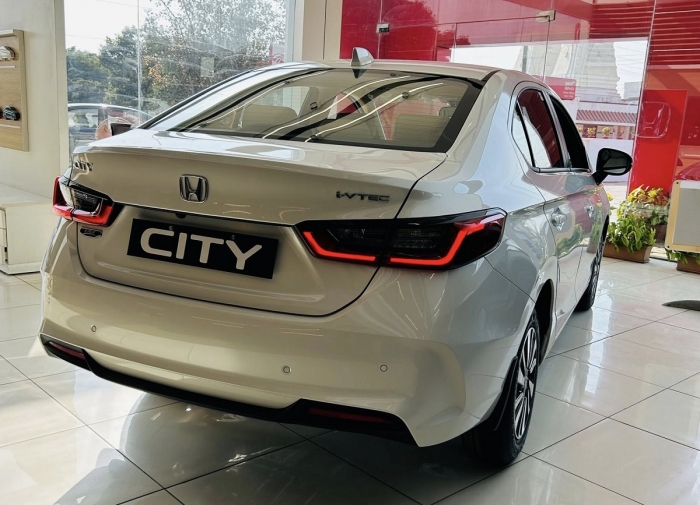 Honda-City-1