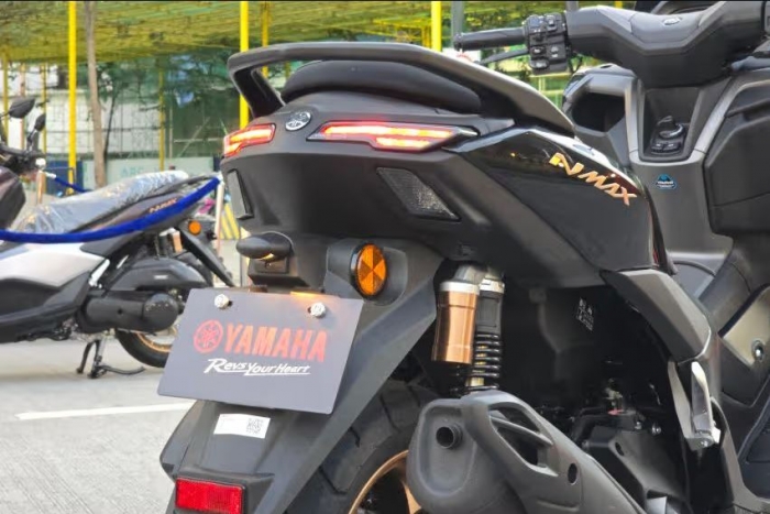 Yamaha-Nmax-155-4