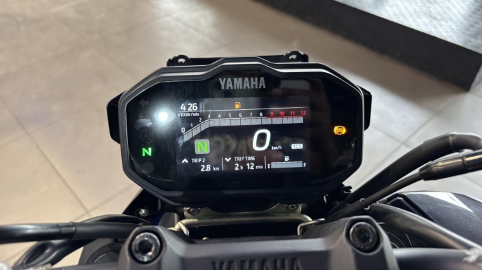 yamaha-fzs-6