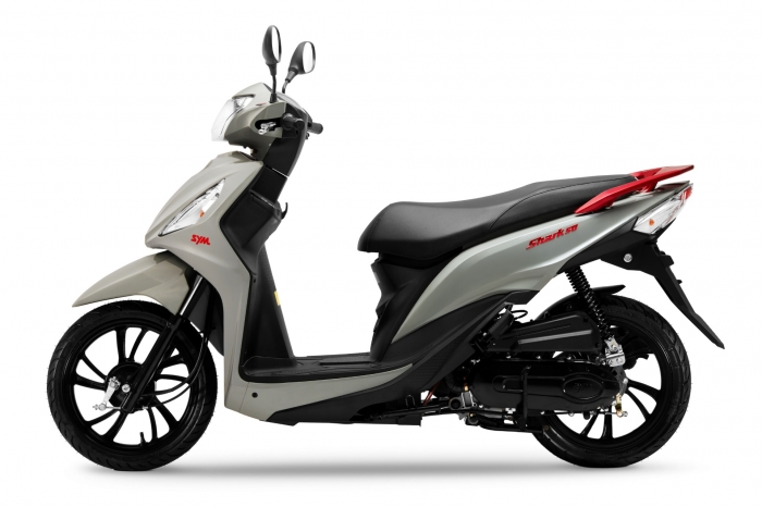xe-ga-quoc-dan-1