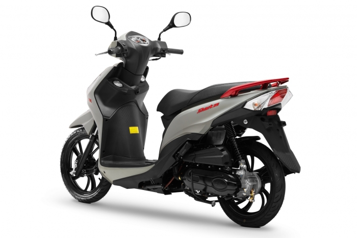 xe-ga-quoc-dan-2