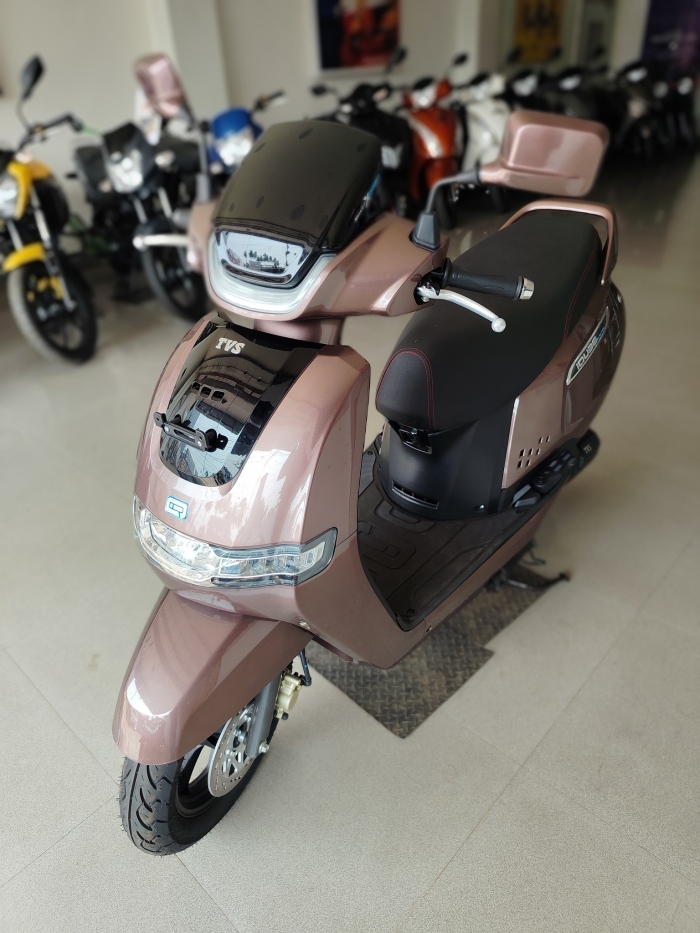 xe-ga-quoc-dan
