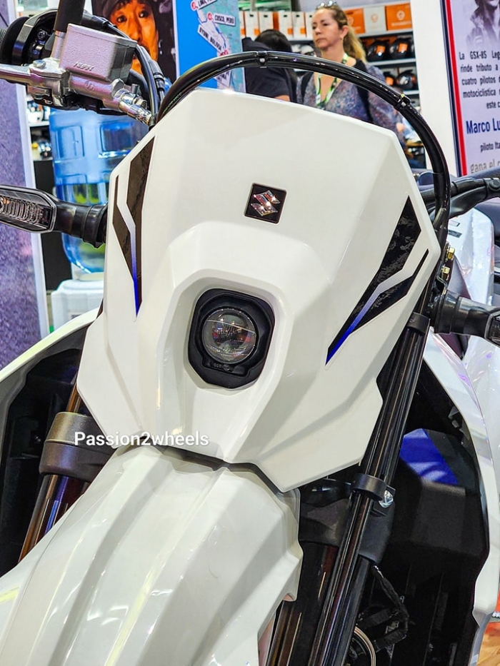 xe-con-tay-suzuki-1
