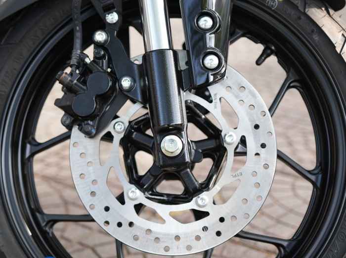 yamaha-xsr-155-8