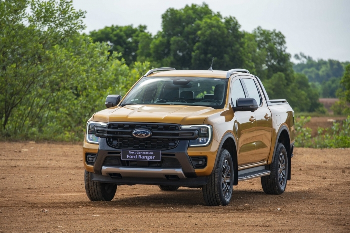Ford (2)