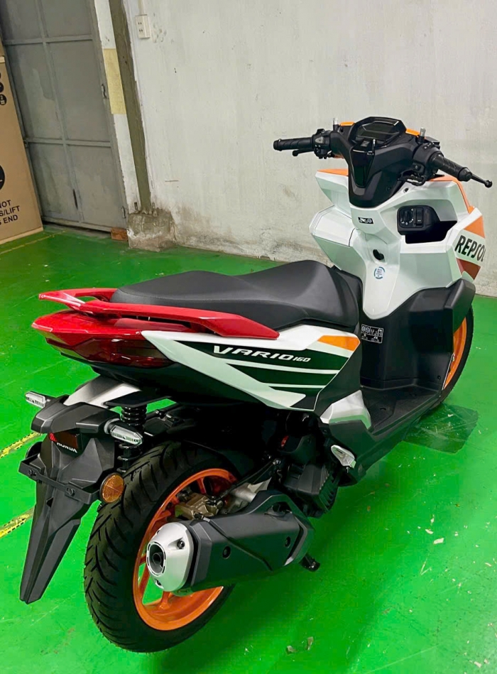 honda-vario-160-3