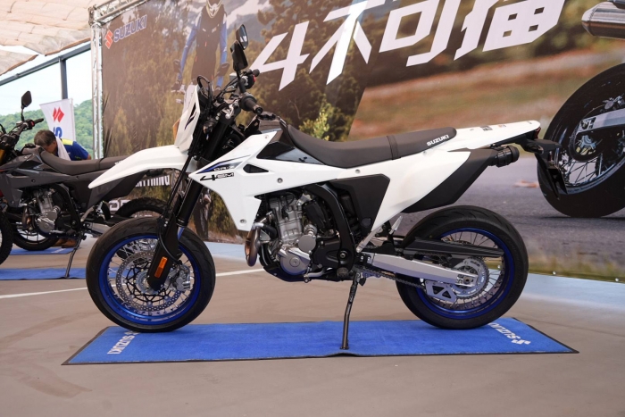 xe-con-tay-suzuki-21