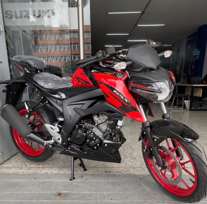 Suzuki-GSX-S150-1