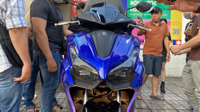 yamaha-nvx-155-v3-3