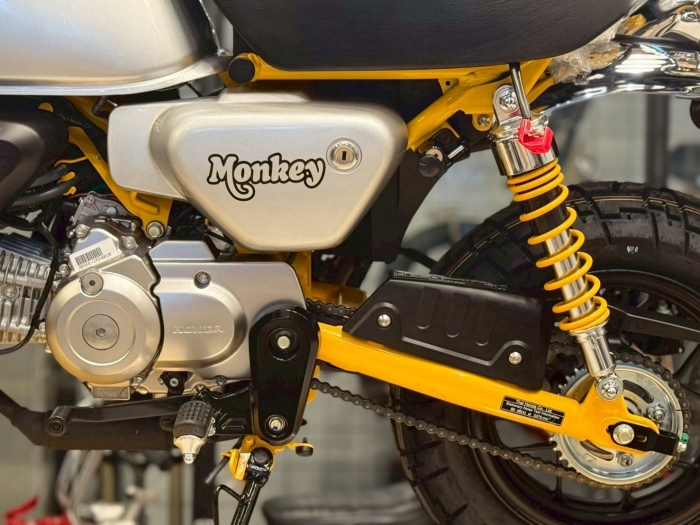 Honda-Monkey-3