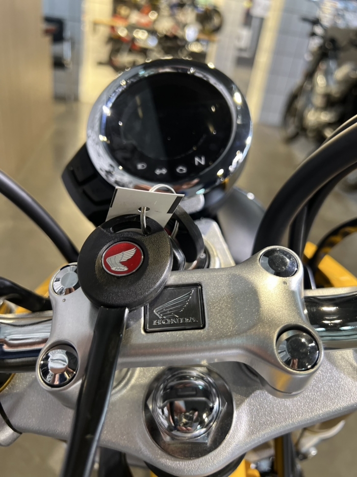 Honda-Monkey-5