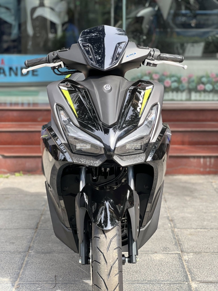 yamaha-nvx-155-2