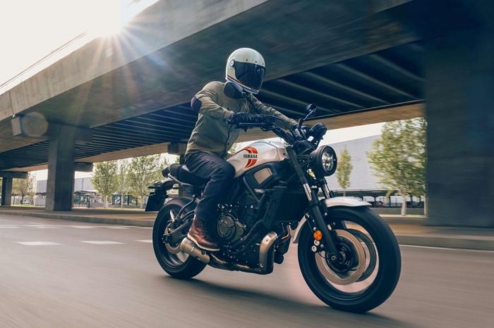 yamaha-xsr-2