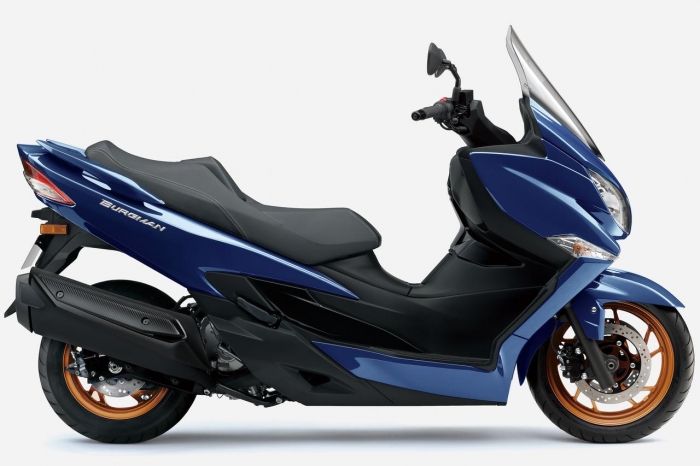 Suzuki-Burgman-400-3