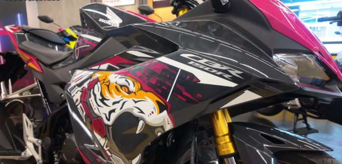 honda-cbr150r-2