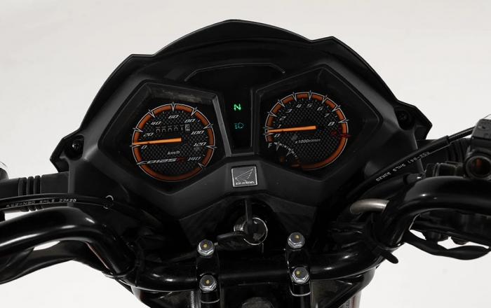 honda-cb125f-dlx-6