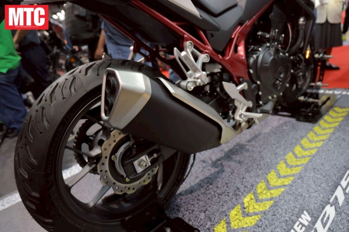 honda-cb750-hornet-8