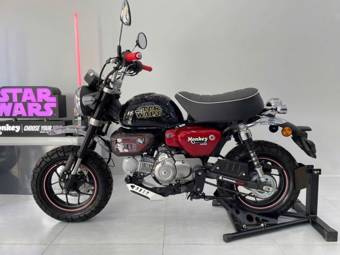 Honda-Monkey-Star-Wars