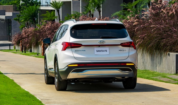 hyundai-santafe-2