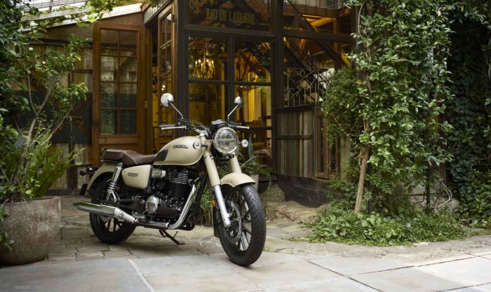 Honda-GB350C-3