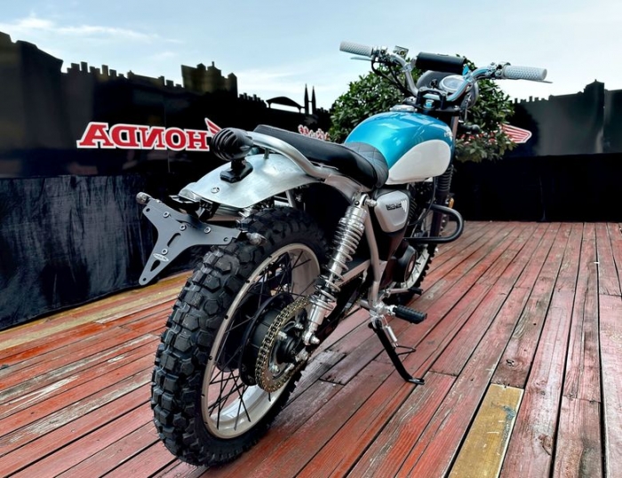 HONDA-CGX150-5