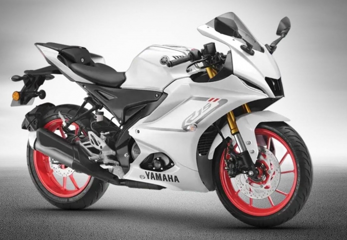 yamaha-r15-3