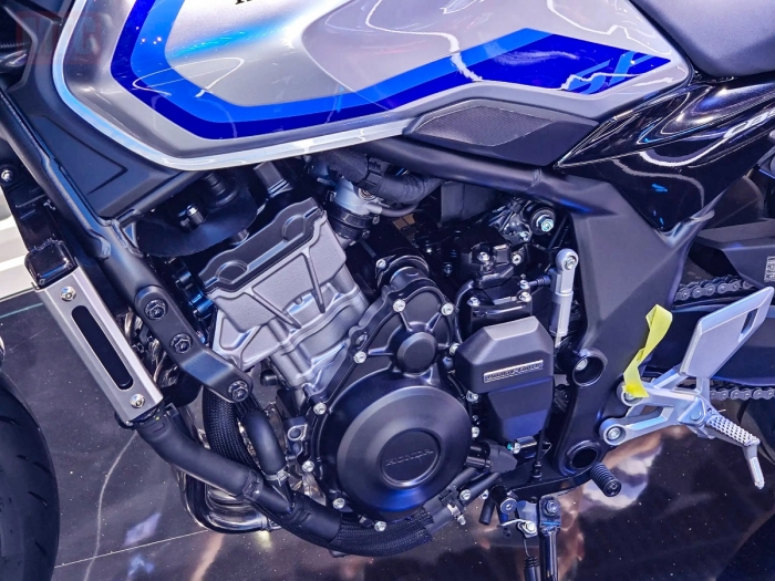 Honda-CB500-2
