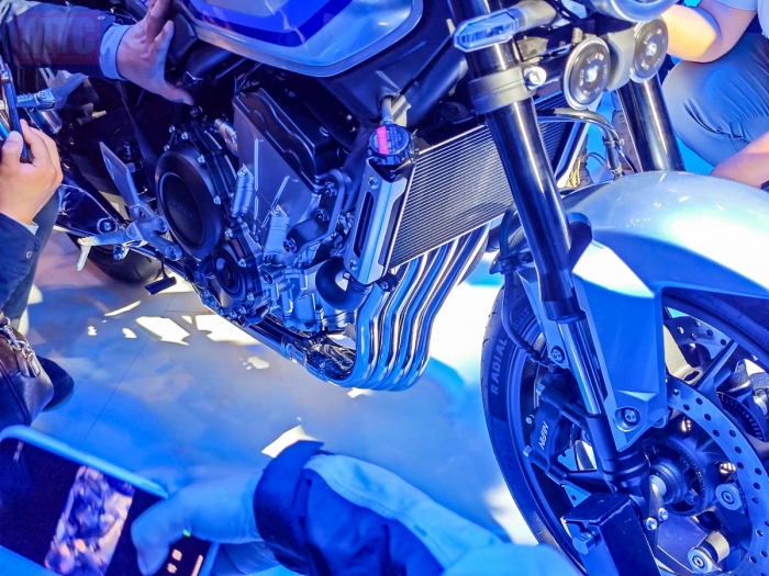 Honda-CB500-6