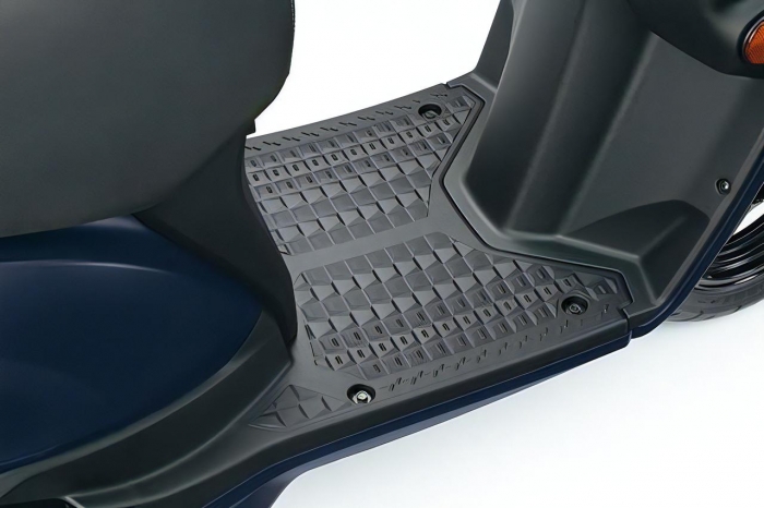 Suzuki-Address-125-10