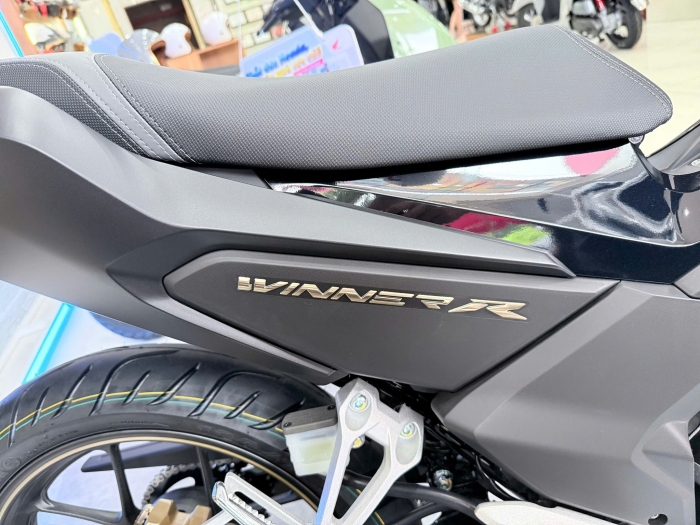 honda-winner-r-4