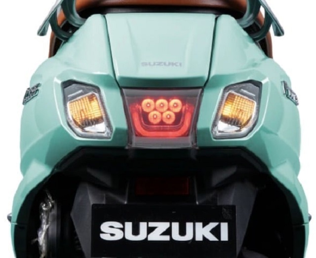 2025-Suzuki-Access-125-2