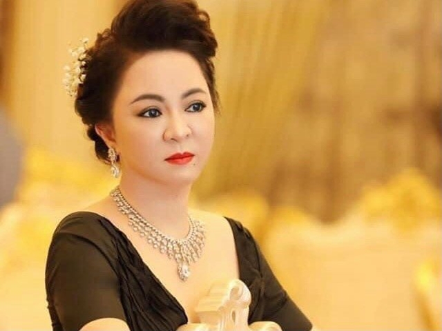 nguyen-phuong-hang