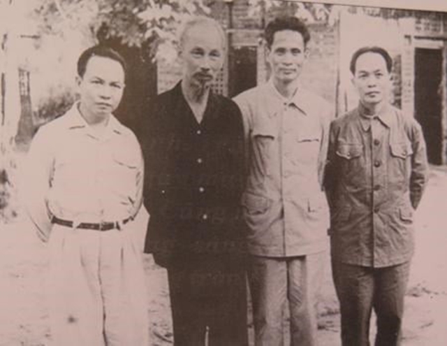 co-bo-truong-pham-van-dong-2