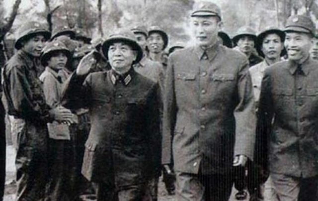 trung-tuong-dong-sy-nguyen-1