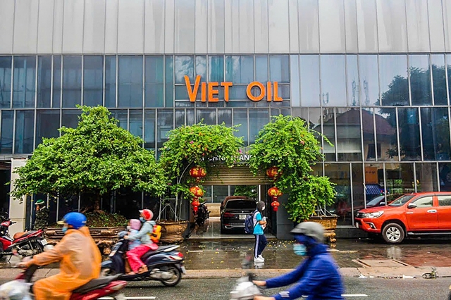 xuyen-viet-oil-4