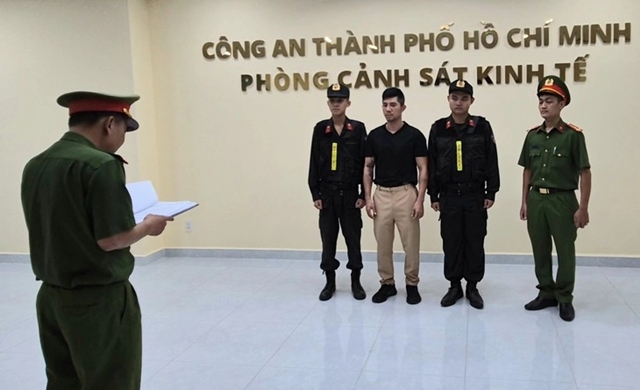 ngan-98-luong-bang-quang-1