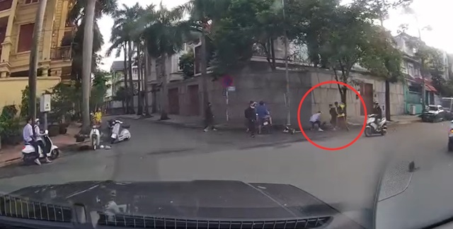 hoc-sinh-danh-nhau-1