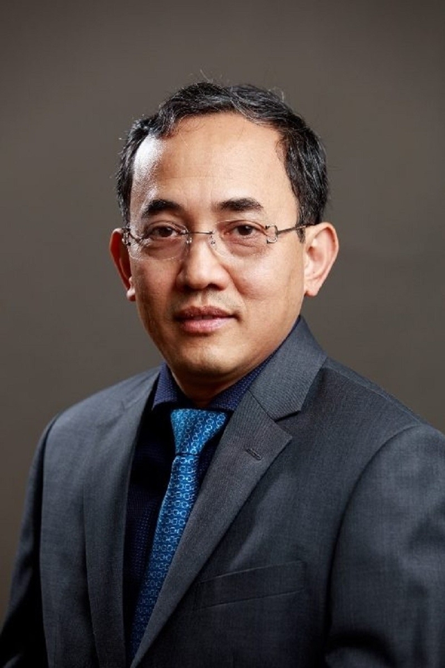 giao-su-ho-xuan-nang-1