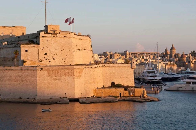 dong-hiep-si-malta-1