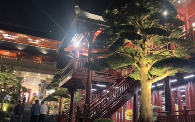 biet-phu-truong-thon-6