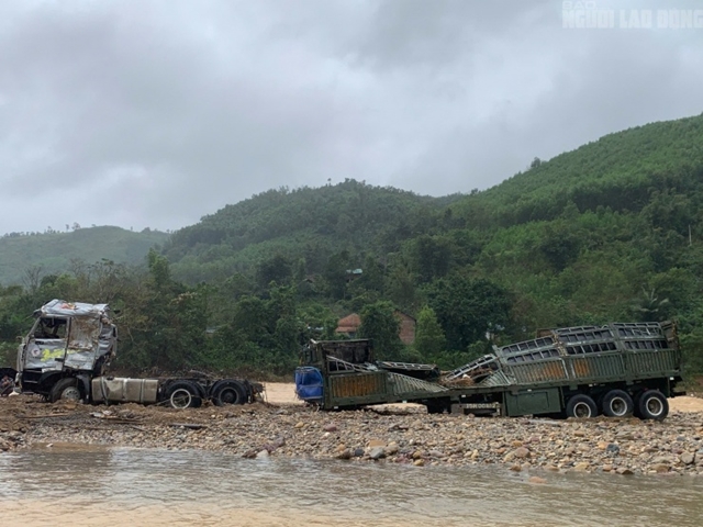 xe-tai-bi-lu-cuon-troi-4