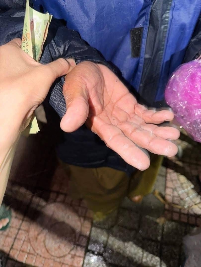 ban-ca-bi-mat-tien-2