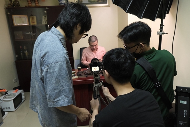 con-gai-nsnd-cong-ly-10